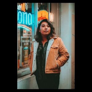 Meet your Posher, Ashley